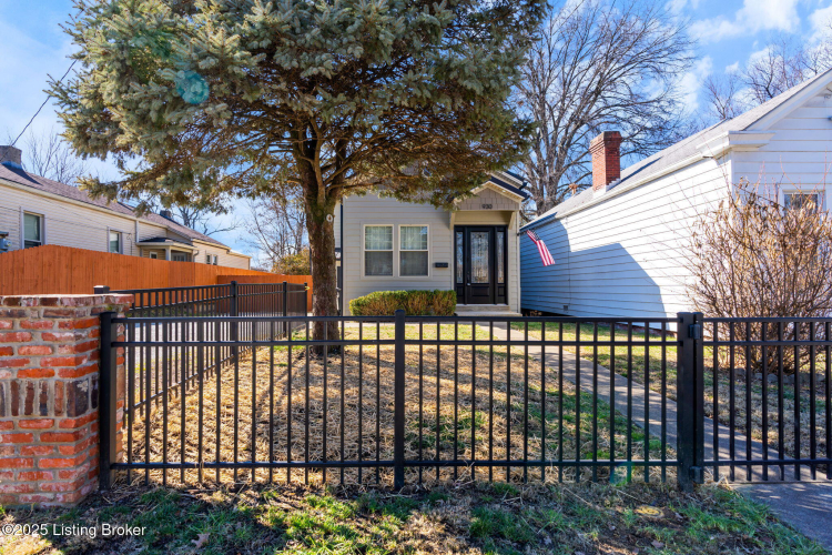 Listing Image 7
