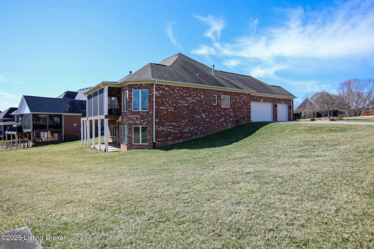 Listing Image 46