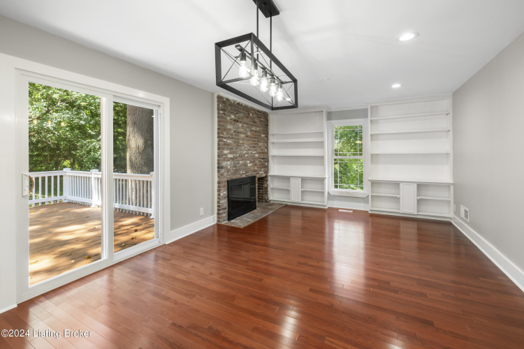 Listing Image 22