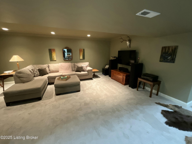 Listing Image 51