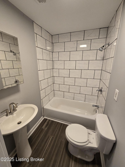 Listing Image 5