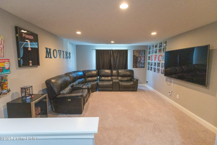 Listing Image 26