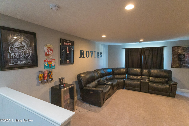 Listing Image 27