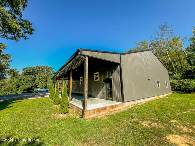Listing Image 50