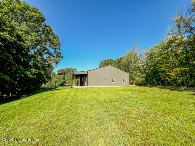 Listing Image 52