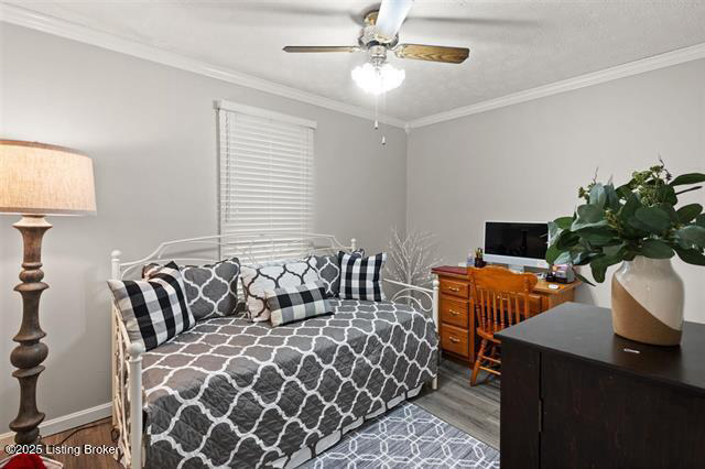 Listing Image 6