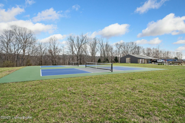 Listing Image 64