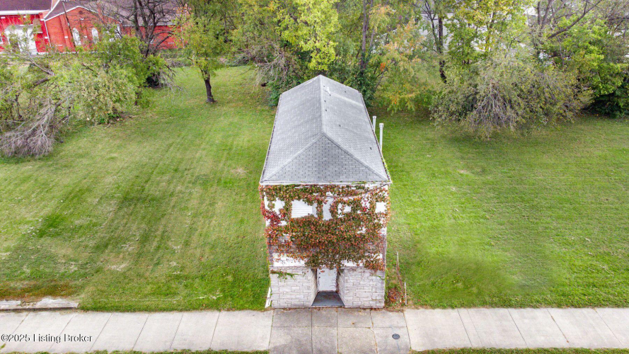 Listing Image 24