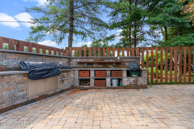 Listing Image 43