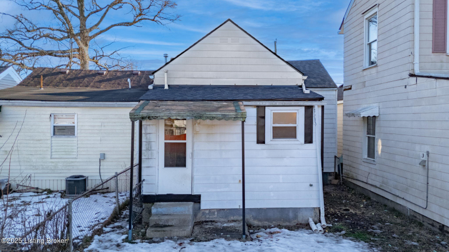 Listing Image 24