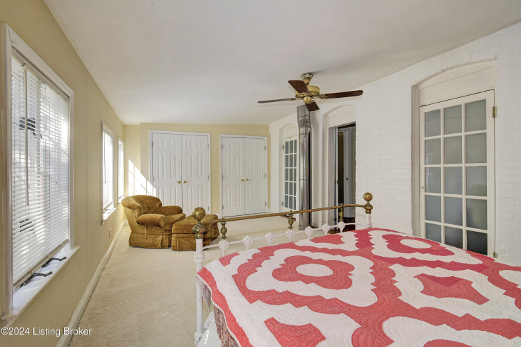 Listing Image 26