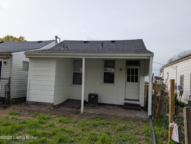 Listing Image 16