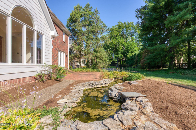Listing Image 55