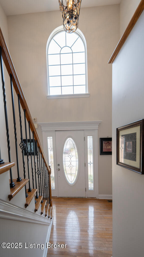 Listing Image 16