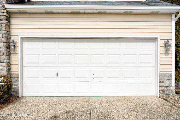 Listing Image 28