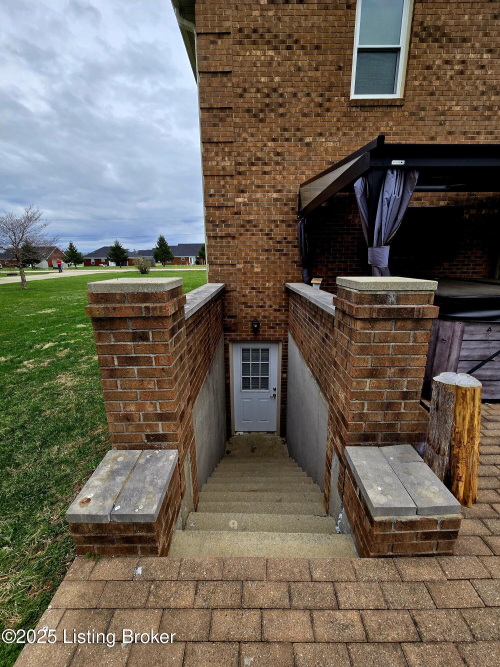 Listing Image 33