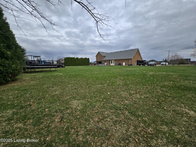 Listing Image 35