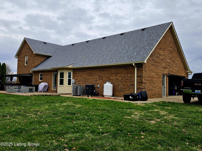 Listing Image 43