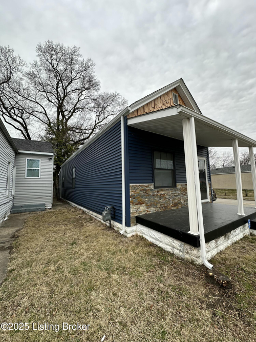 Listing Image 18