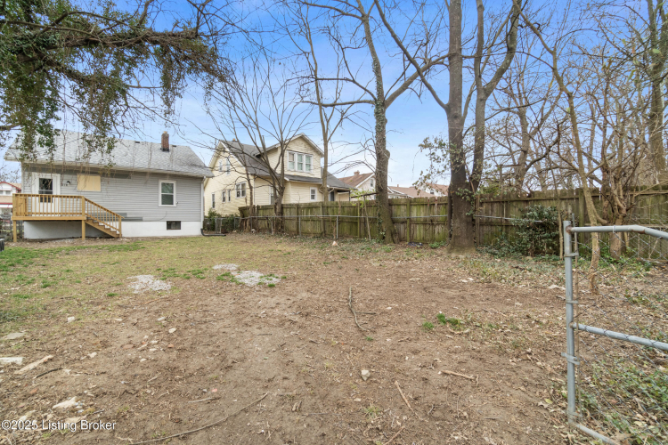 Listing Image 38