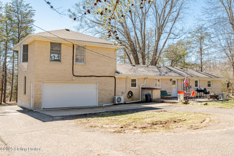 Listing Image 62