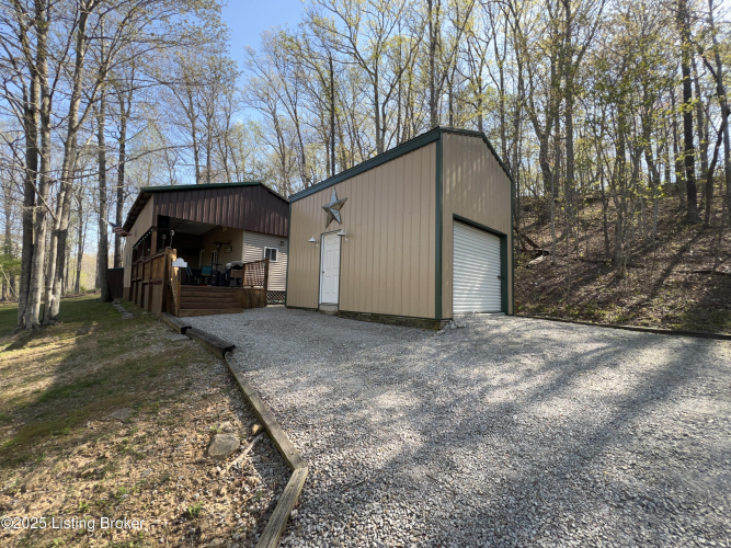 Listing Image 9