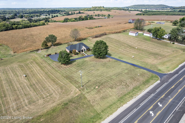 Listing Image 52
