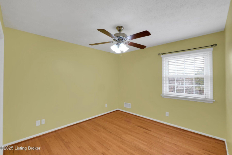 Listing Image 54