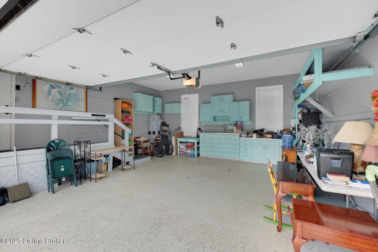Listing Image 76