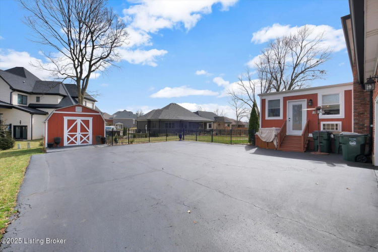 Listing Image 78