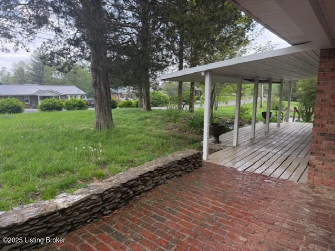 Listing Image 16