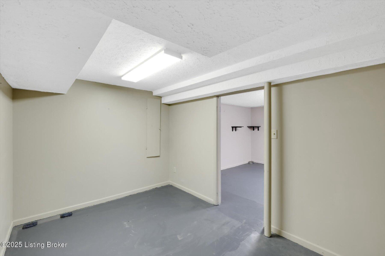 Listing Image 55