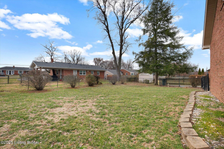 Listing Image 64