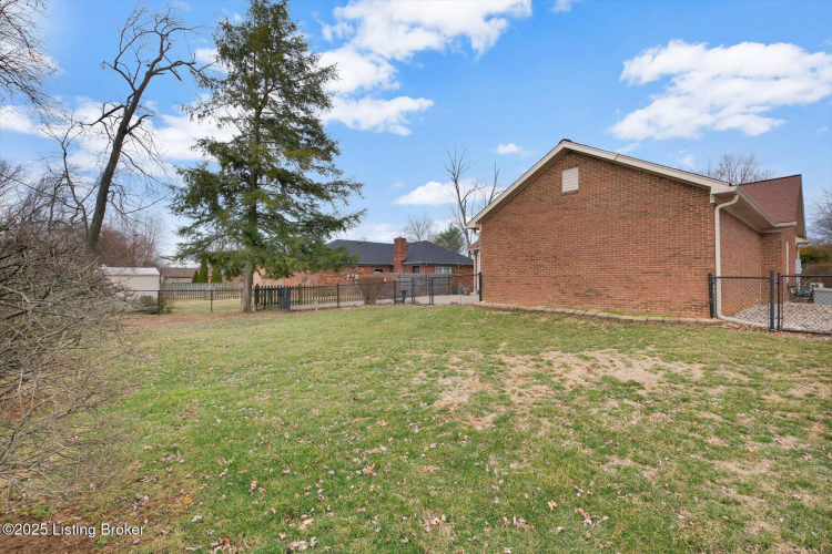 Listing Image 65