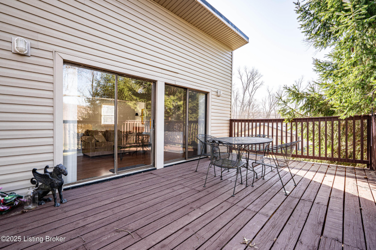 Listing Image 16