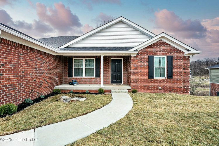 Listing Image 3