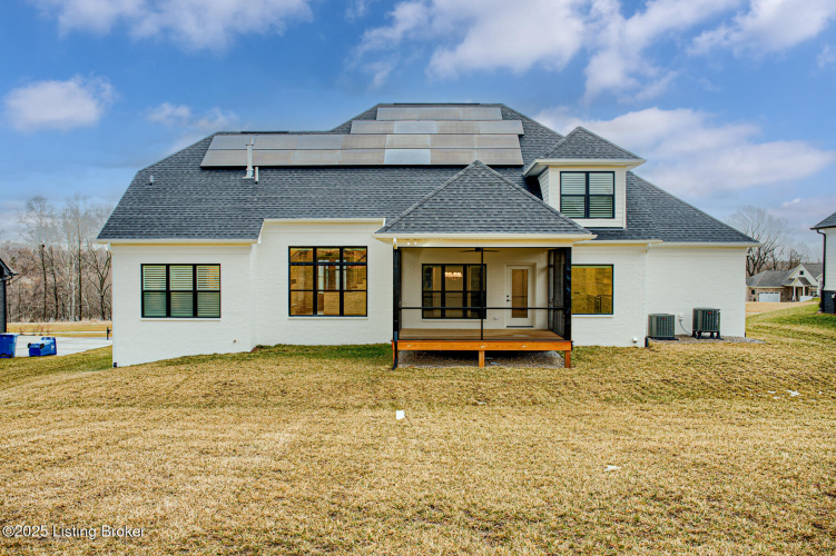 Listing Image 42