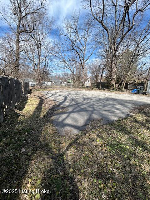 Listing Image 6