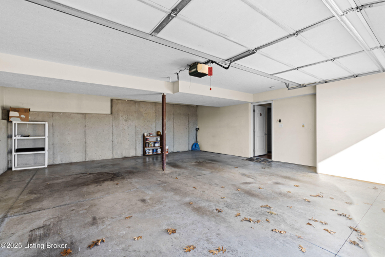 Listing Image 28