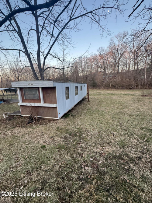 Listing Image 23