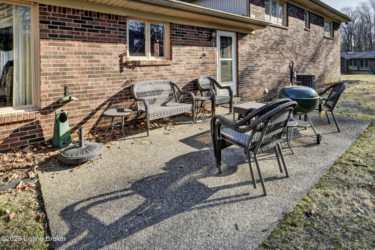 Listing Image 33