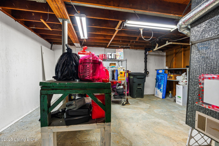 Listing Image 31