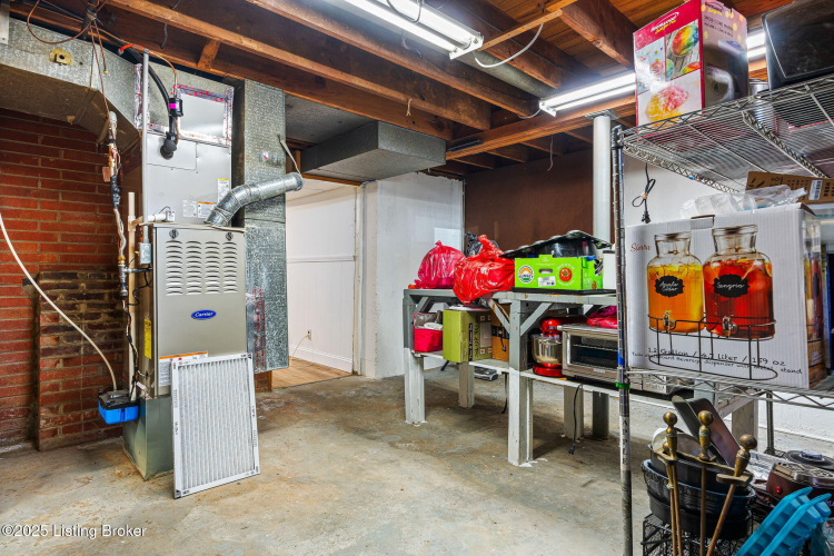 Listing Image 32