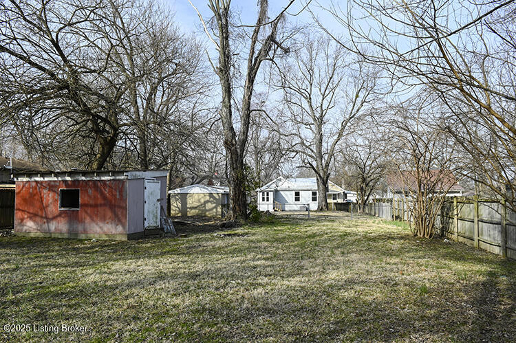 Listing Image 5