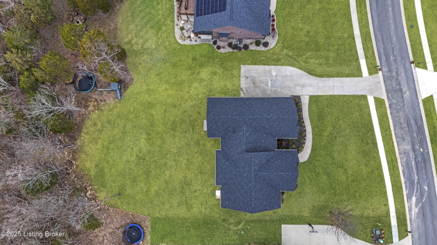 Listing Image 52
