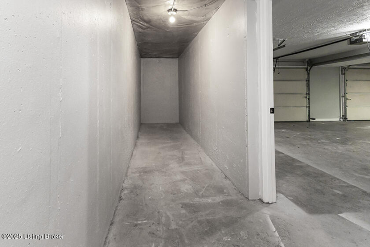Listing Image 60