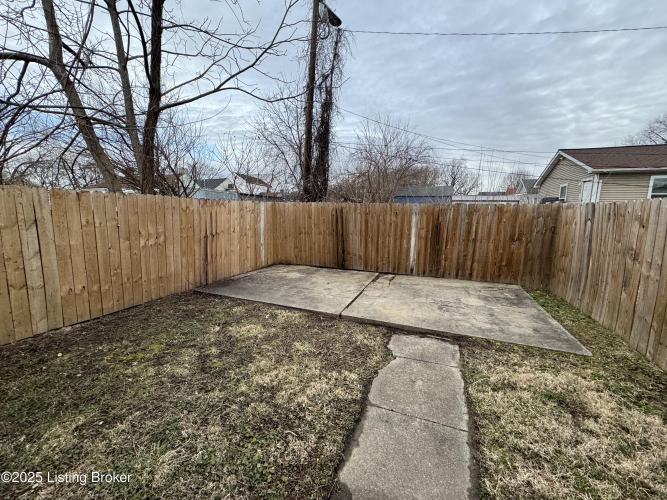 Listing Image 15