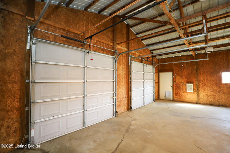 Listing Image 26