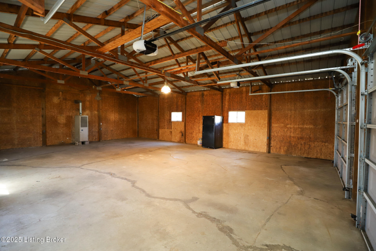 Listing Image 27