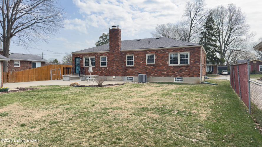 Listing Image 44